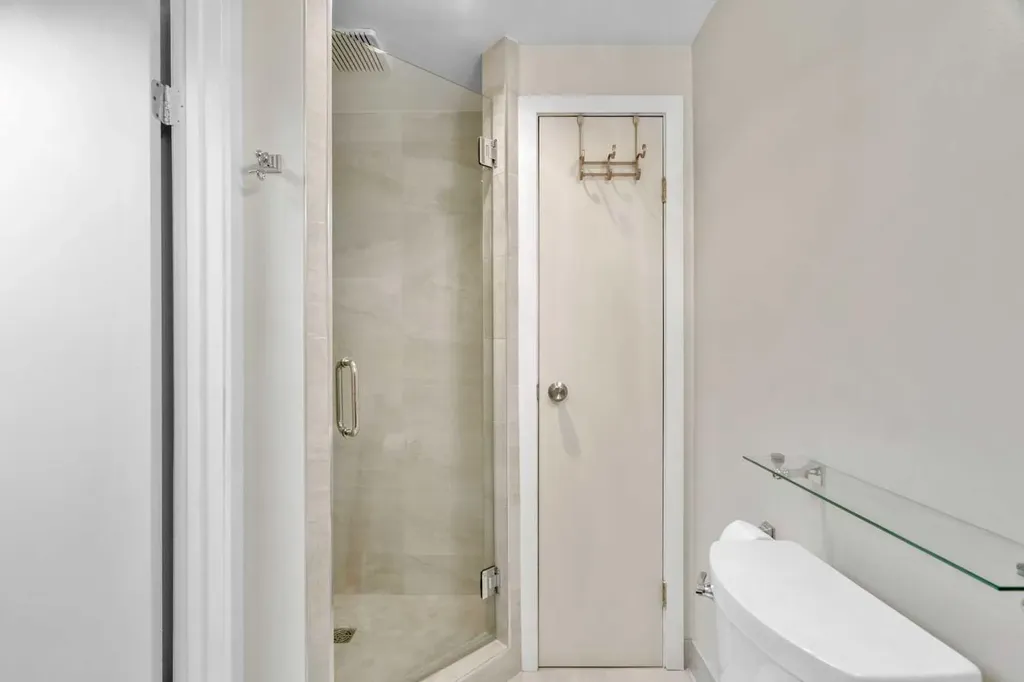 10220 Maple Grove Place SE Calgary AB T2J 1S6