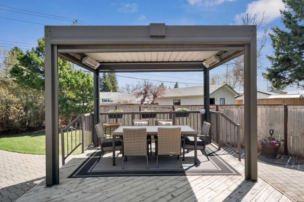10220 Maple Grove Place SE Calgary AB T2J 1S6