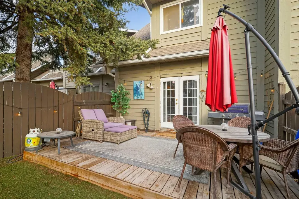 6503 Ranchview Drive NW Calgary AB T3G 1P2