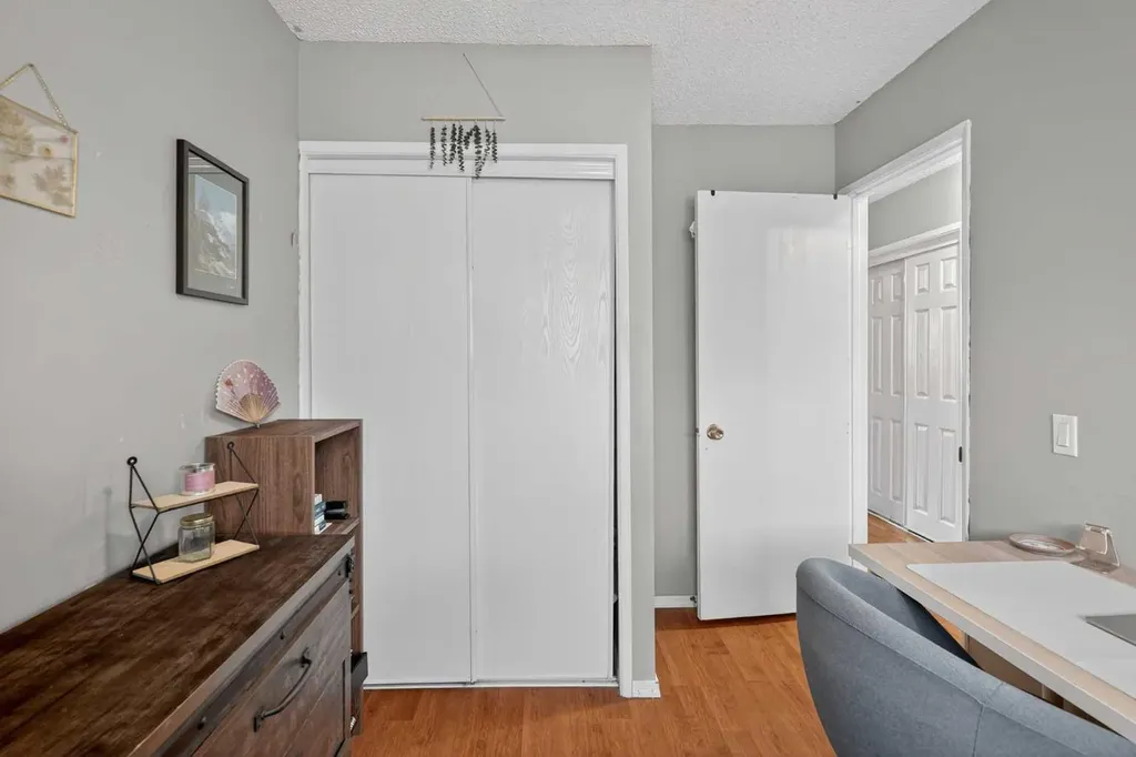 6503 Ranchview Drive NW Calgary AB T3G 1P2