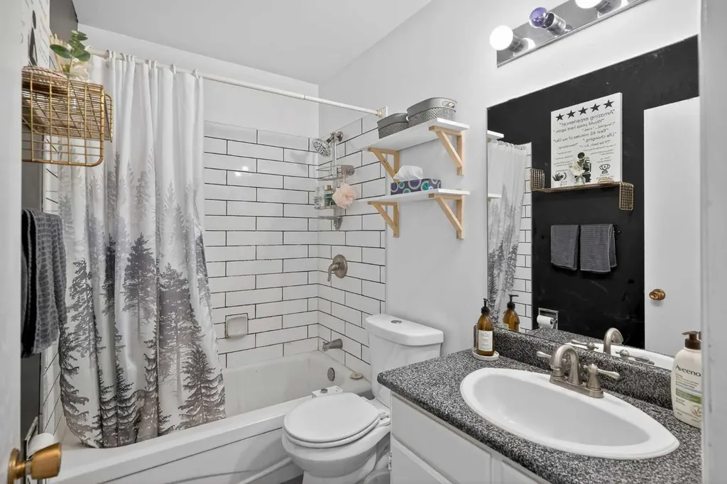 6503 Ranchview Drive NW Calgary AB T3G 1P2