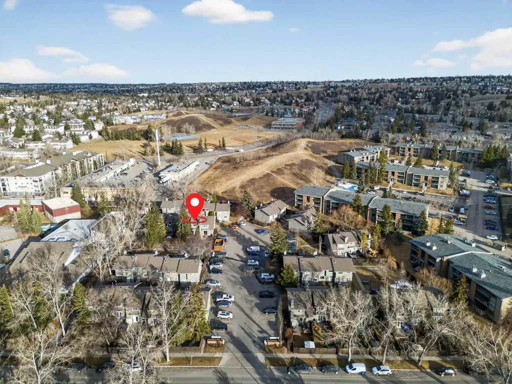 6503 Ranchview Drive NW Calgary AB T3G 1P2