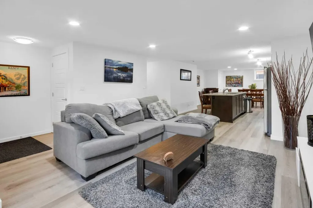 2400 Ravenswood View SE Airdrie AB T4A0V7