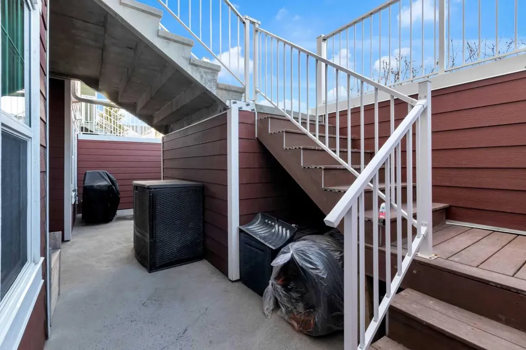 2400 Ravenswood View SE Airdrie AB T4A0V7