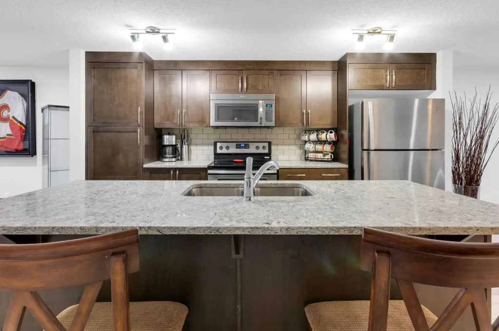 2400 Ravenswood View SE Airdrie AB T4A0V7
