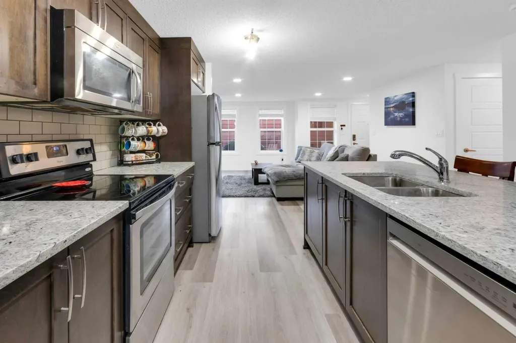 2400 Ravenswood View SE Airdrie AB T4A0V7