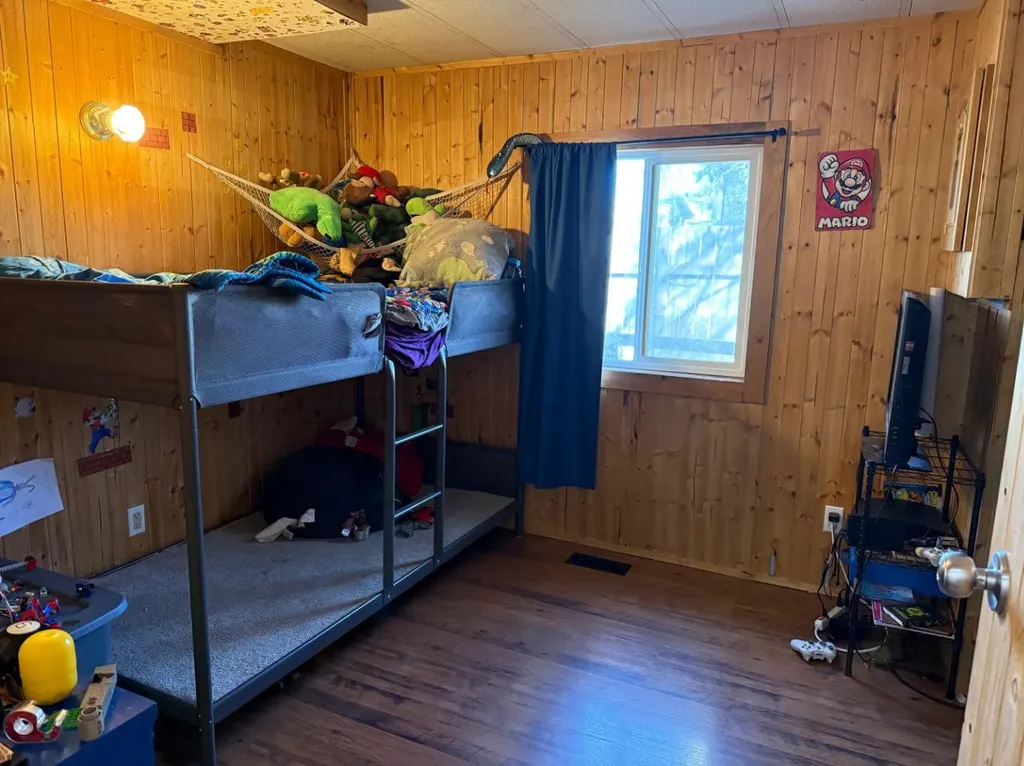 5202 56b Street Lloydminster AB T9V 1M6