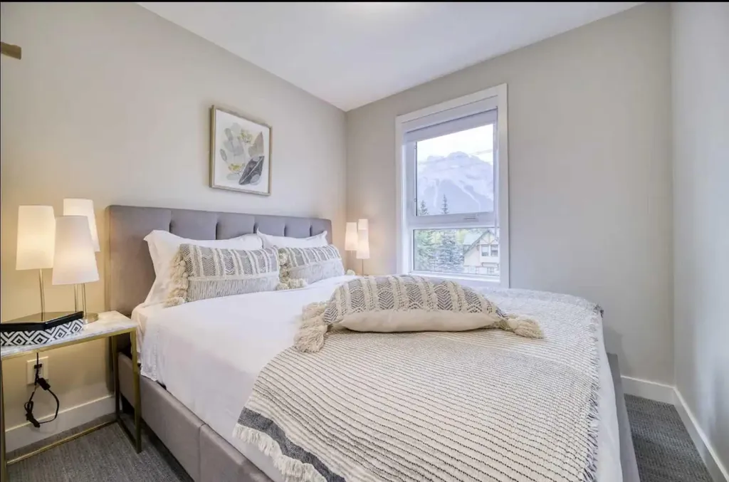 109 Kananaskis Way Canmore AB T1W 1N7