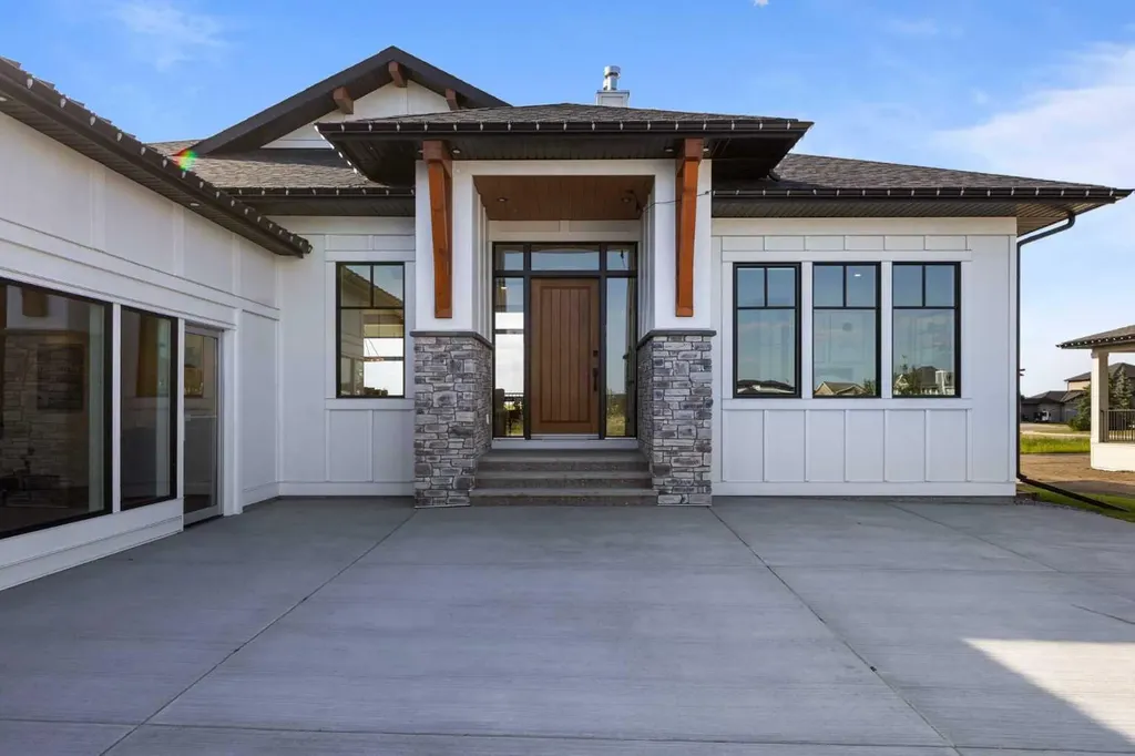 8 Monterra Rise Rural Rocky View County AB T4C 0H2