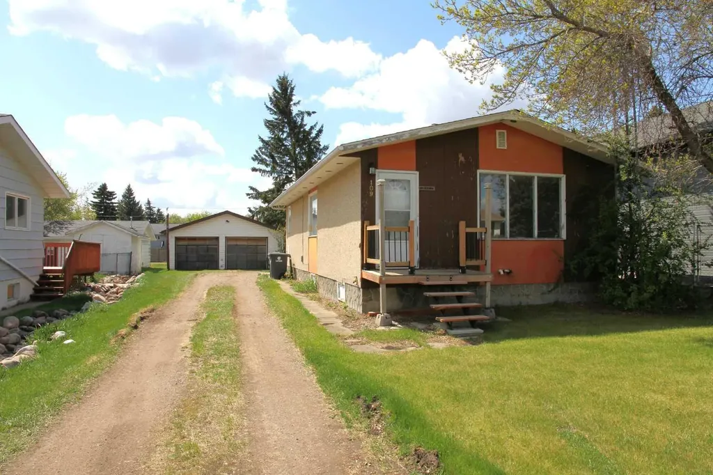 109 5 Avenue W Maidstone SK S0M 1M0
