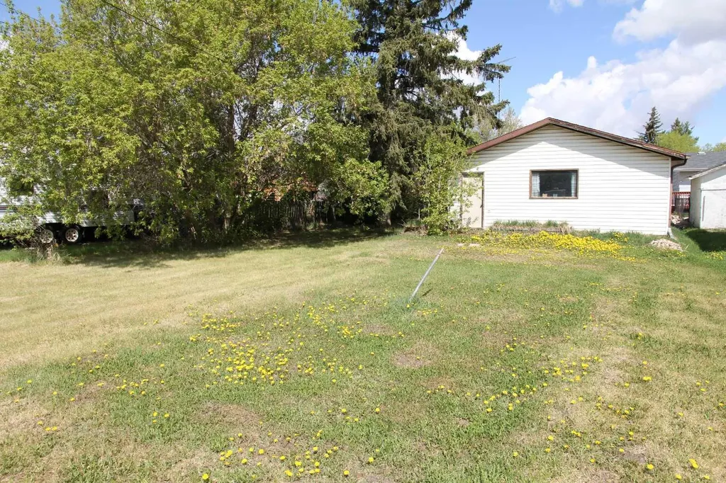 109 5 Avenue W Maidstone SK S0M 1M0