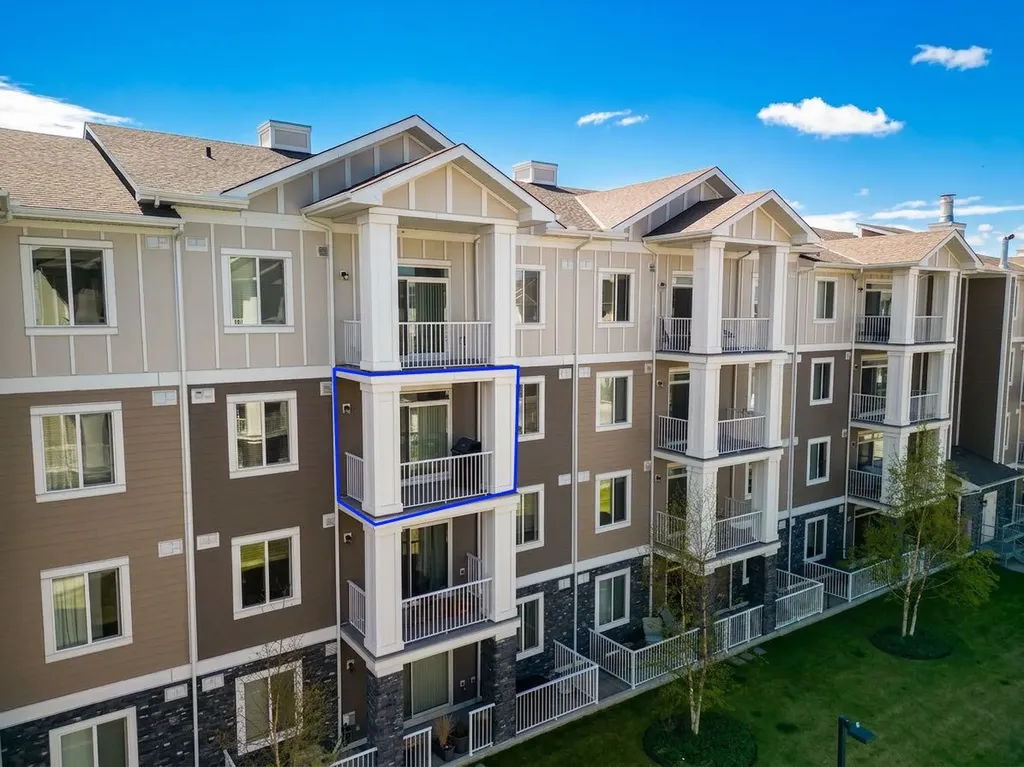 522 Cranford Drive SE Calgary AB T3M 2L7