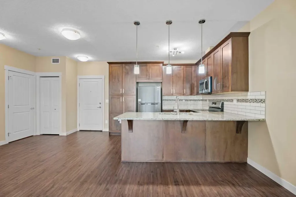 522 Cranford Drive SE Calgary AB T3M 2L7