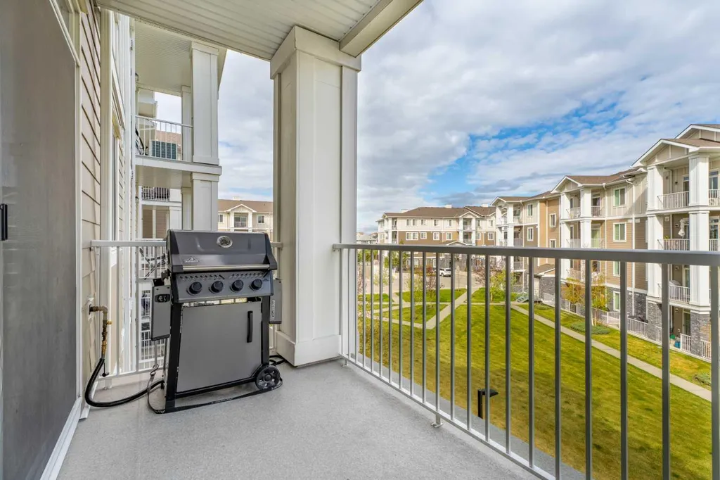 522 Cranford Drive SE Calgary AB T3M 2L7