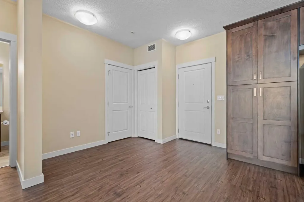 522 Cranford Drive SE Calgary AB T3M 2L7