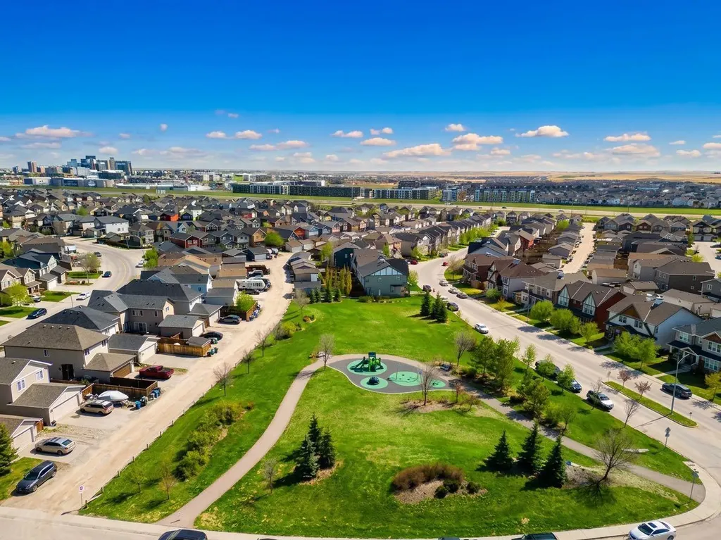 522 Cranford Drive SE Calgary AB T3M 2L7