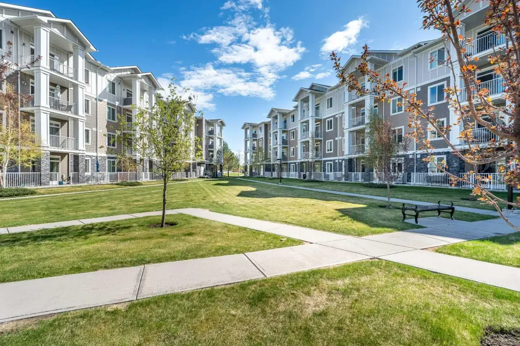 522 Cranford Drive SE Calgary AB T3M 2L7
