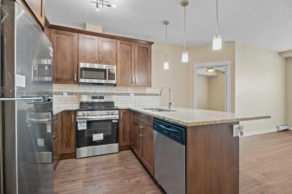 522 Cranford Drive SE Calgary AB T3M 2L7