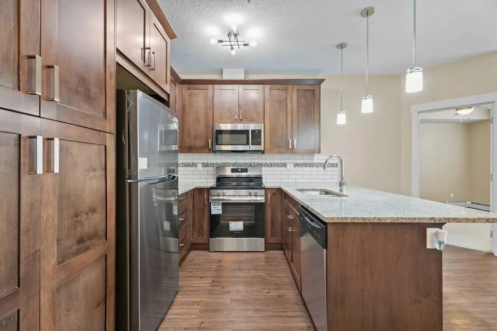 522 Cranford Drive SE Calgary AB T3M 2L7
