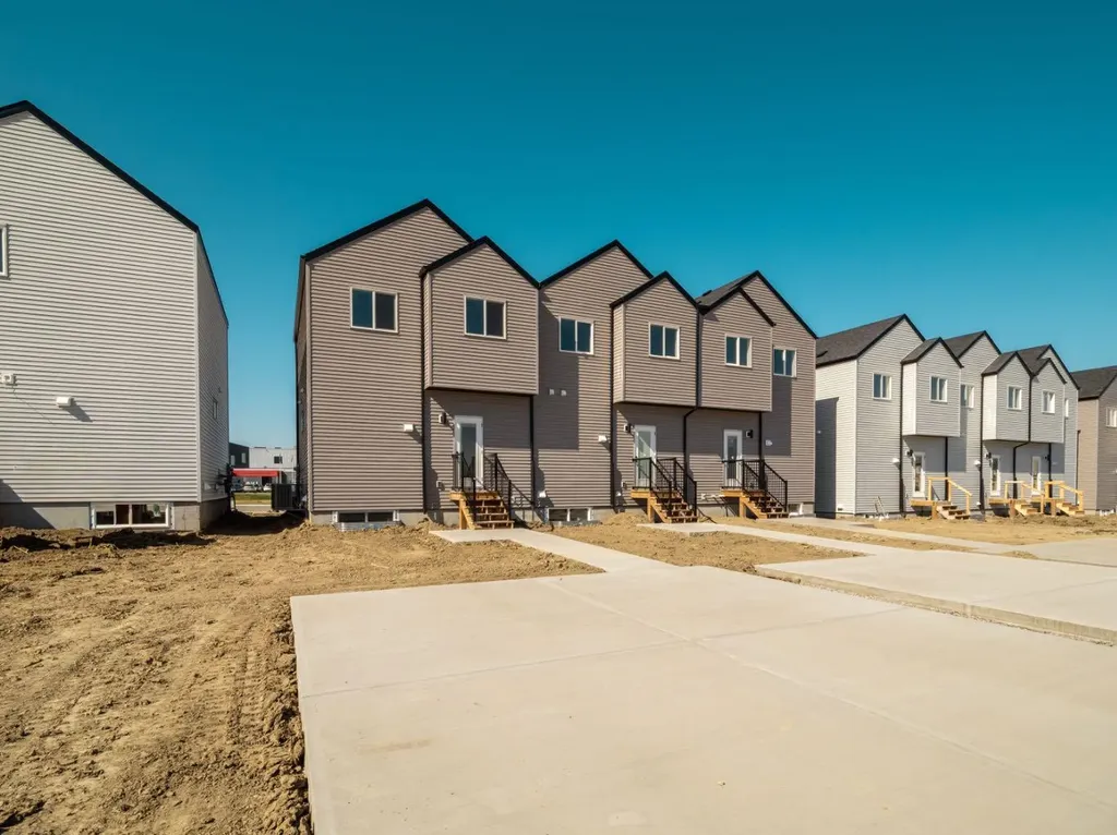1367 Abitibi Road W Lethbridge AB T1J5X4