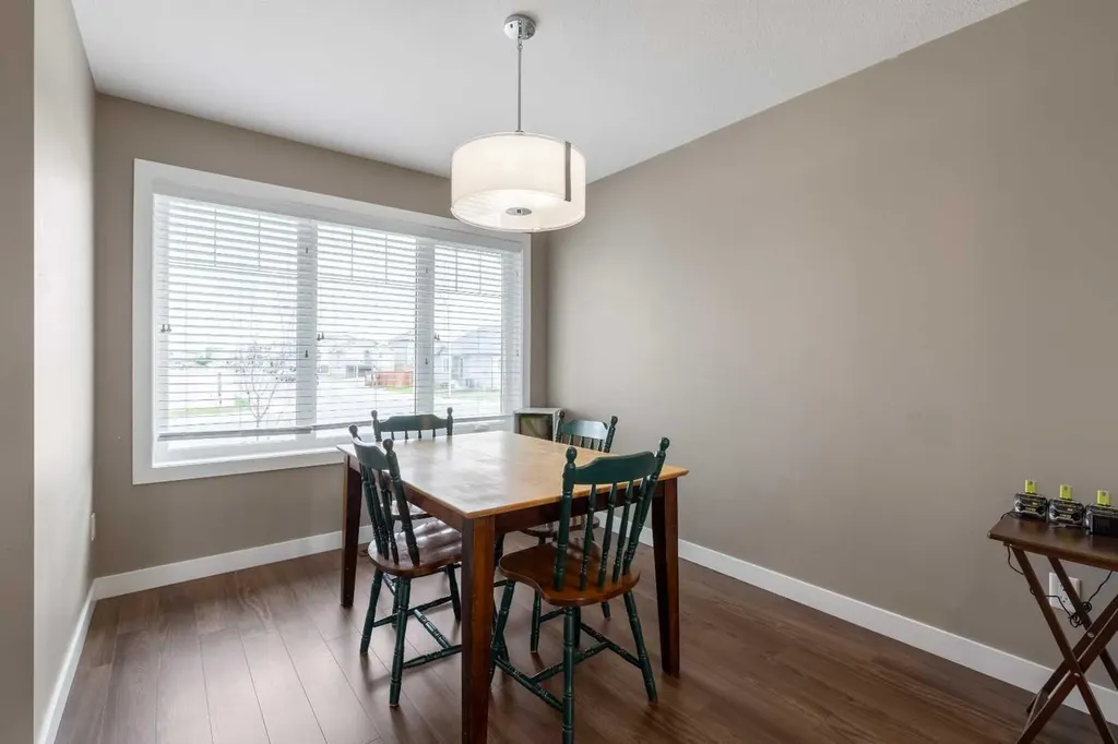 326 Coalbanks Boulevard W Lethbridge AB T1J 4V4