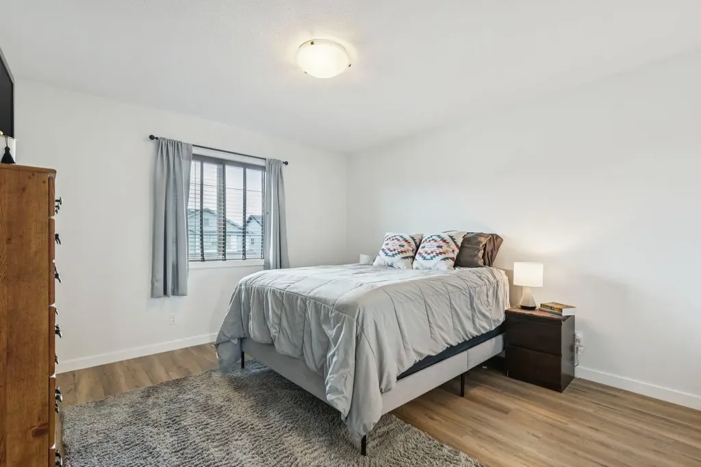 231 Kingsbridge Road SE Airdrie AB T4A 0M4