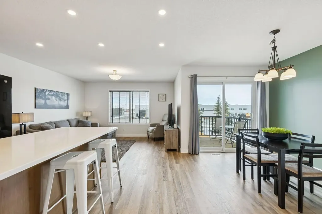 231 Kingsbridge Road SE Airdrie AB T4A 0M4