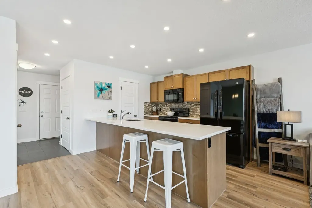 231 Kingsbridge Road SE Airdrie AB T4A 0M4