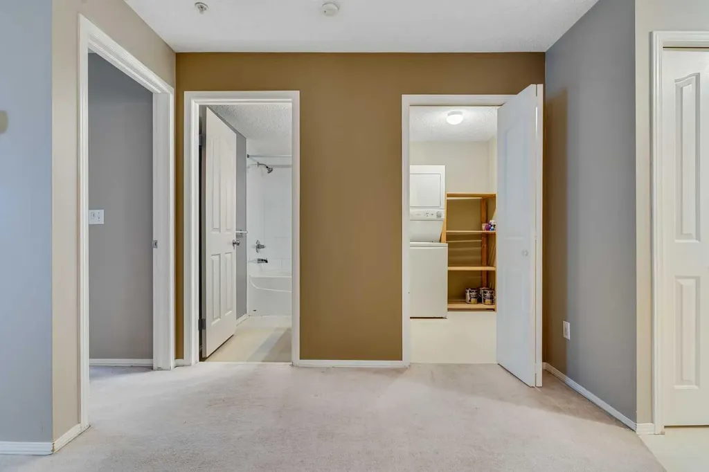 4000 Citadel Meadow Point NW Calgary AB T3G 5N5