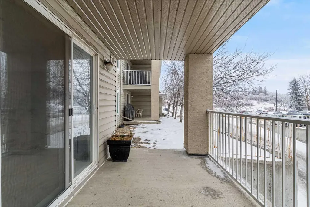 4000 Citadel Meadow Point NW Calgary AB T3G 5N5