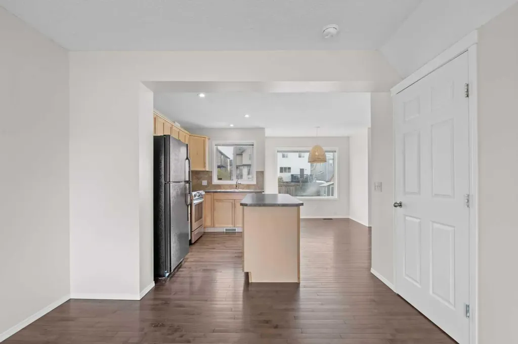 104 Copperstone Terrace SE Calgary AB T2Z 4S2