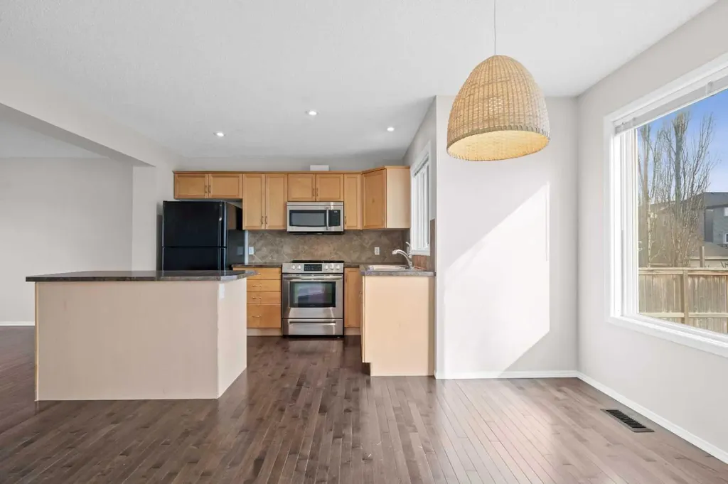 104 Copperstone Terrace SE Calgary AB T2Z 4S2