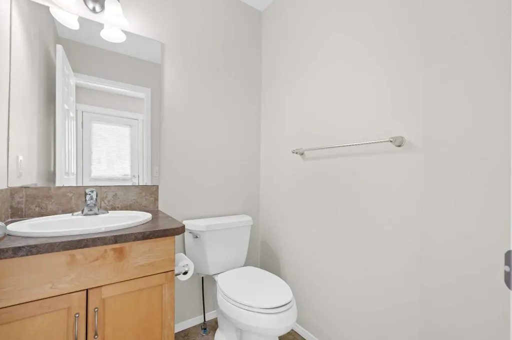 104 Copperstone Terrace SE Calgary AB T2Z 4S2