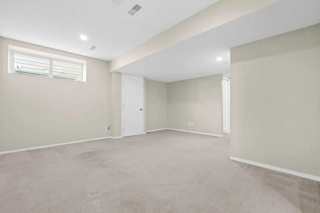 104 Copperstone Terrace SE Calgary AB T2Z 4S2