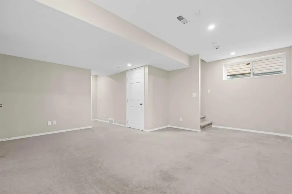 104 Copperstone Terrace SE Calgary AB T2Z 4S2