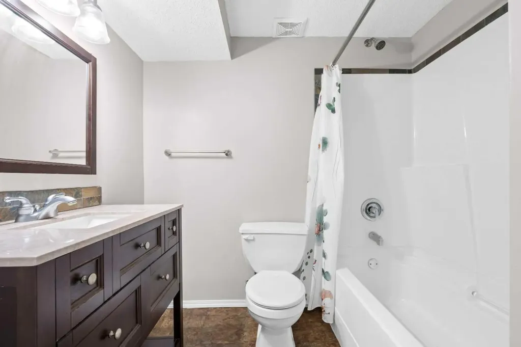 104 Copperstone Terrace SE Calgary AB T2Z 4S2