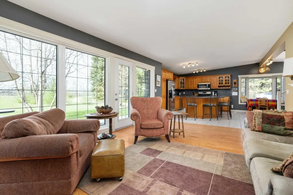46275 Range Road 211 Rural Camrose County AB T4V 1X8