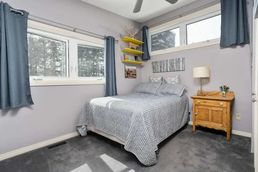 46275 Range Road 211 Rural Camrose County AB T4V 1X8