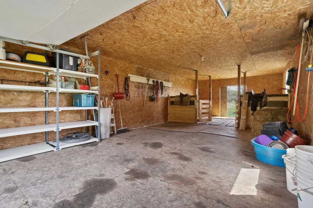 46275 Range Road 211 Rural Camrose County AB T4V 1X8