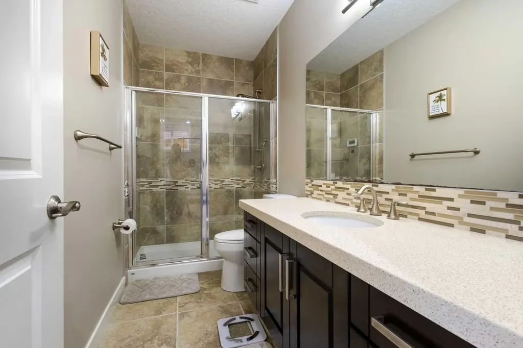 106 Cranarch Landing SE Calgary AB T3M 0Z7