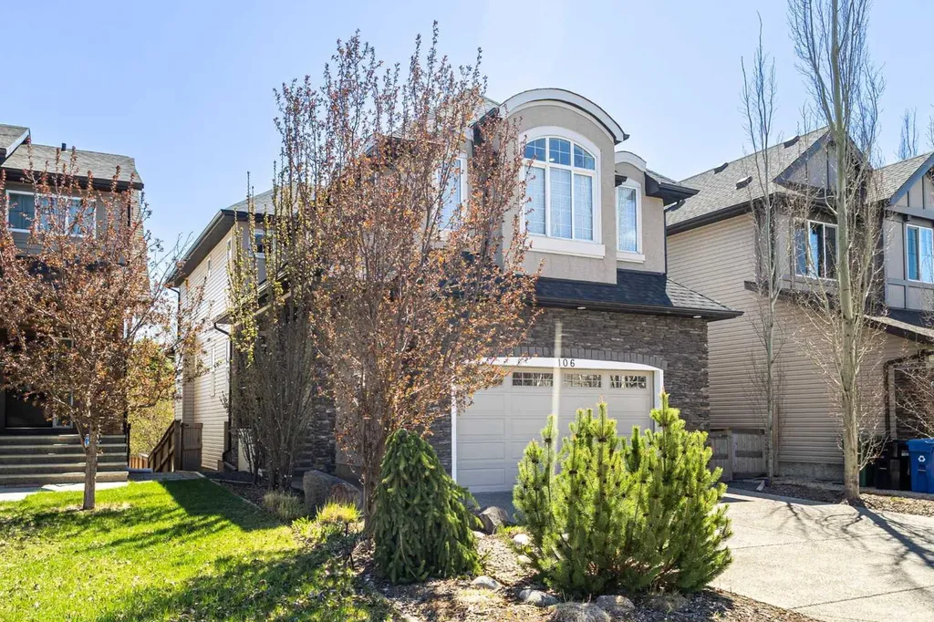 106 Cranarch Landing SE Calgary AB T3M 0Z7