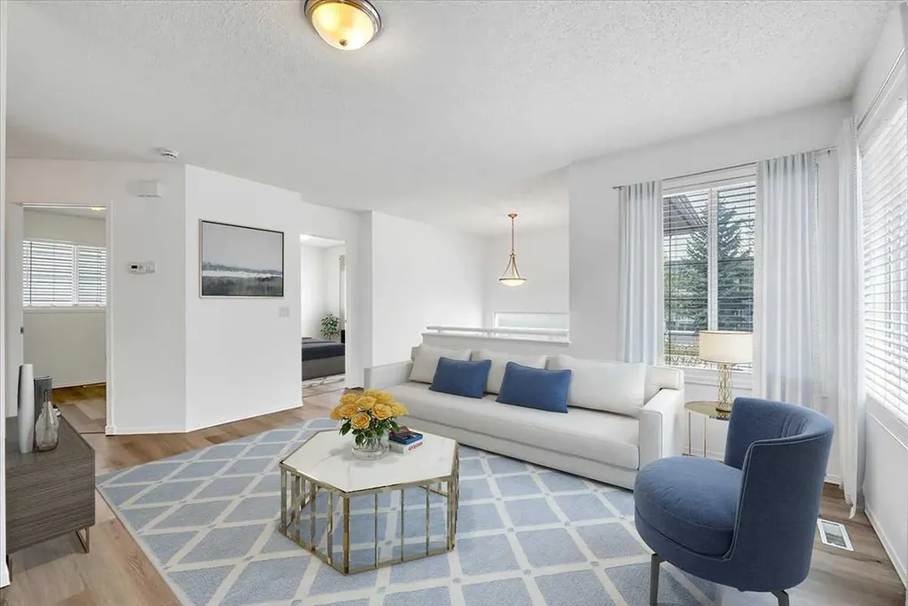 956 Silver Creek Drive NW Airdrie AB T4B 2R6