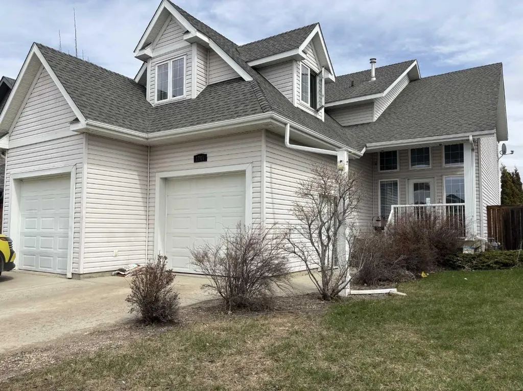 1705 52 Avenue Lloydminster AB T9V3K9