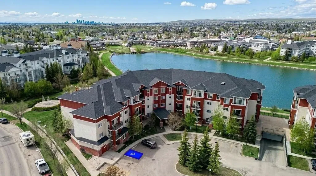 162 Country Village Circle NE Calgary AB T3K 0E6