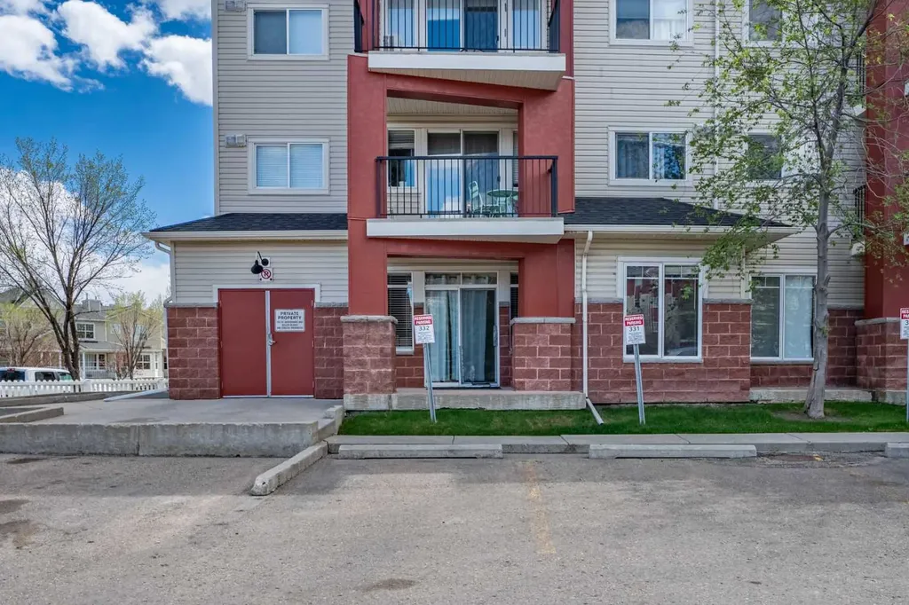 162 Country Village Circle NE Calgary AB T3K 0E6