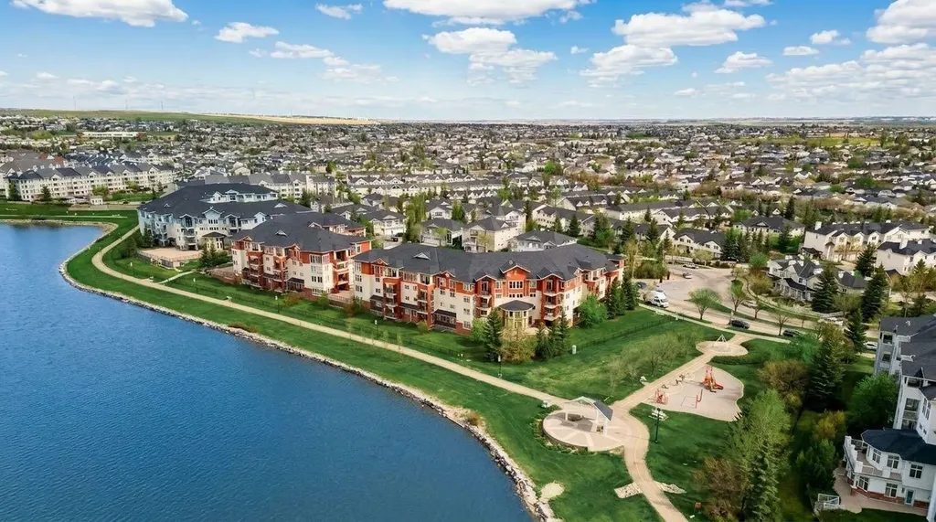 162 Country Village Circle NE Calgary AB T3K 0E6
