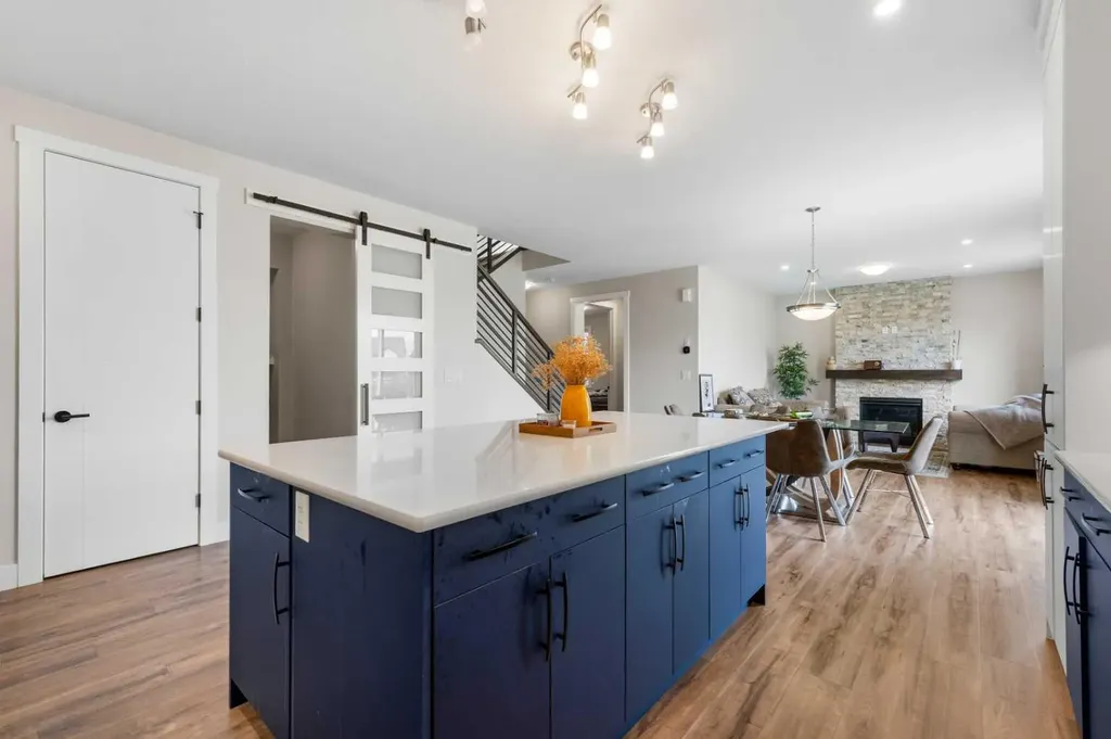 629 Southwinds Close SW Airdrie AB T4B 5L5