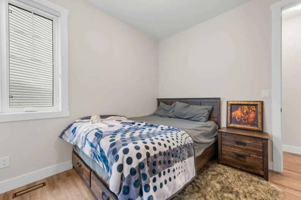 629 Southwinds Close SW Airdrie AB T4B 5L5