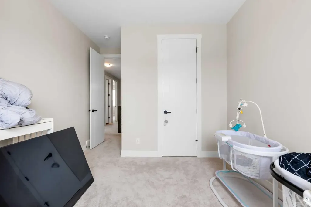 629 Southwinds Close SW Airdrie AB T4B 5L5