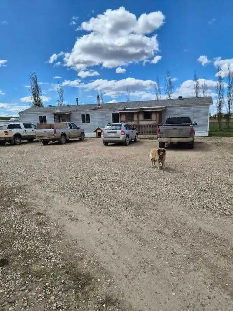 723080 Range Road 101 Beaverlodge AB T0H 0C0
